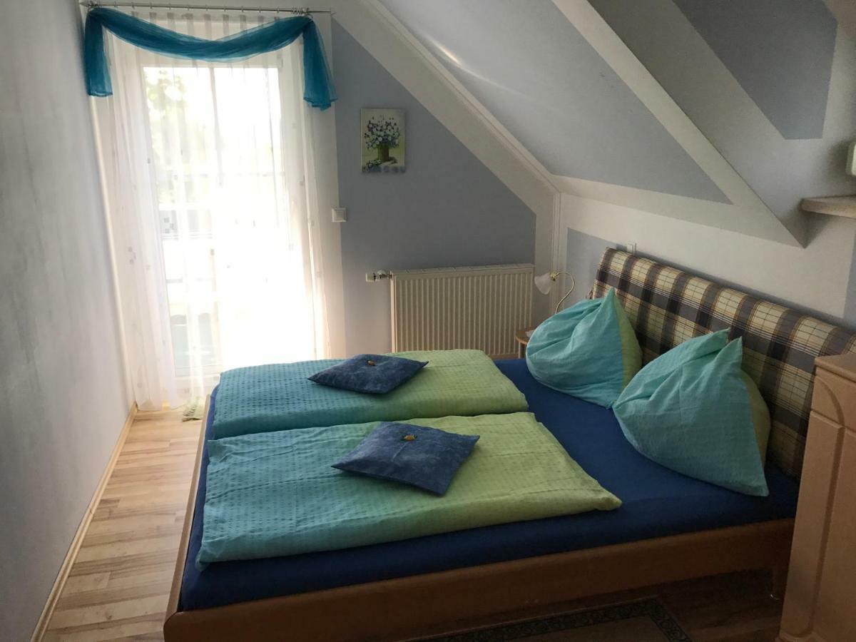 Gaestehaus Lindenhof Jennersdorf Eksteriør bilde